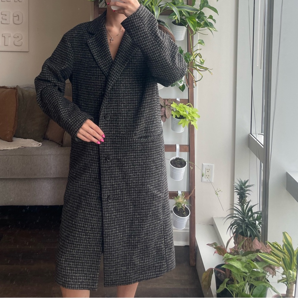 Men’s Black and Gray Coat